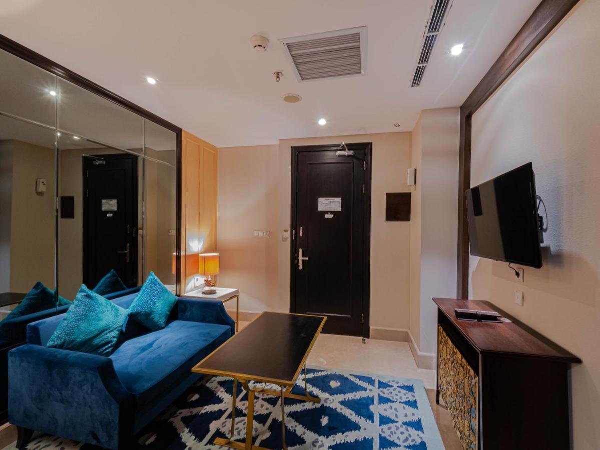 Jambuluwuk Oceano Seminyak Hotel Εξωτερικό φωτογραφία Suite room at the hotel
